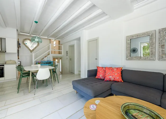 Paros Golden Vacation كريس أكتي