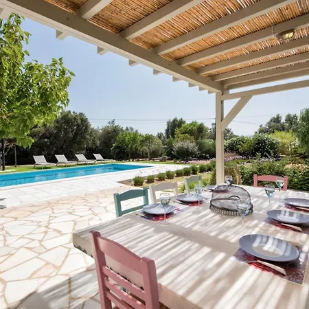 Paros Golden Vacation * Chrisi Akti (Paros)