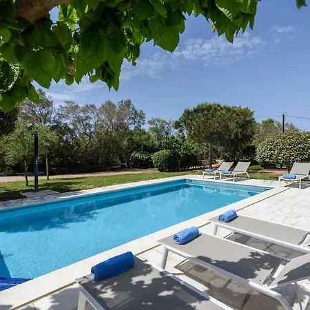 Paros Golden Vacation Chrisi Akti (Paros)