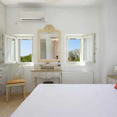 Paros Golden Vacation