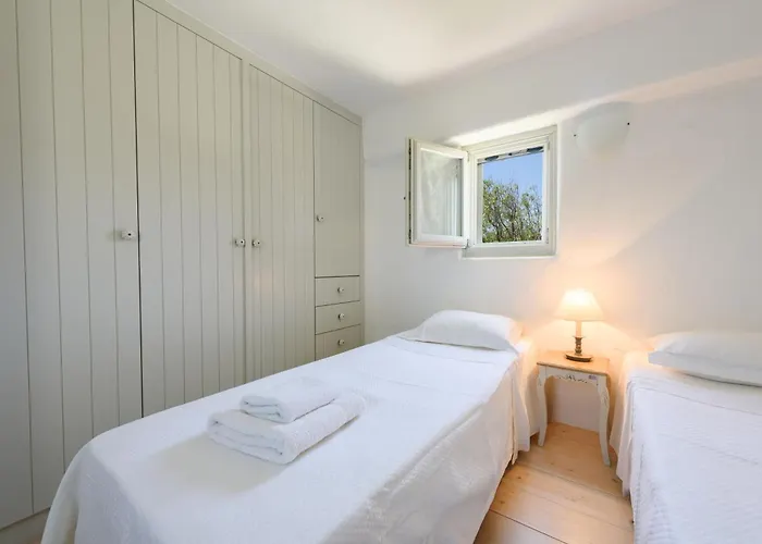 Paros Golden Vacation *