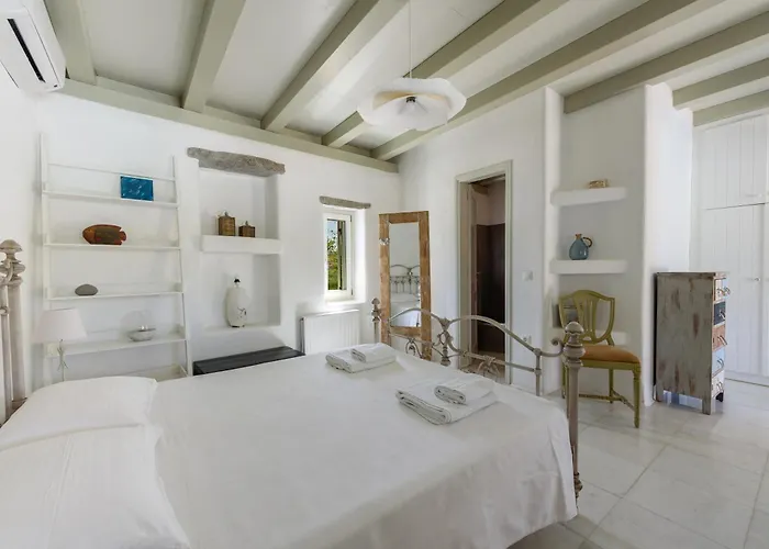 Paros Golden Vacation